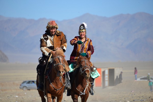 cross mongolia to the festival 09