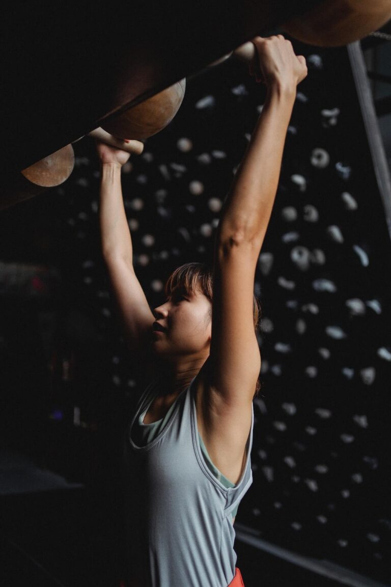 How to Build Climbing Endurance: Unlocking Your Full Potential