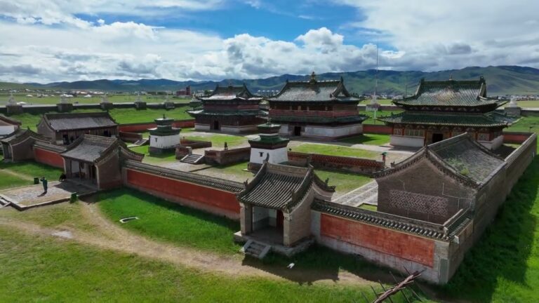 Trekking to Historical Wonders of Erdene Zuu Monastery