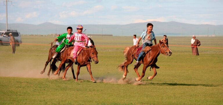 Mongolian traditional games played on horseback