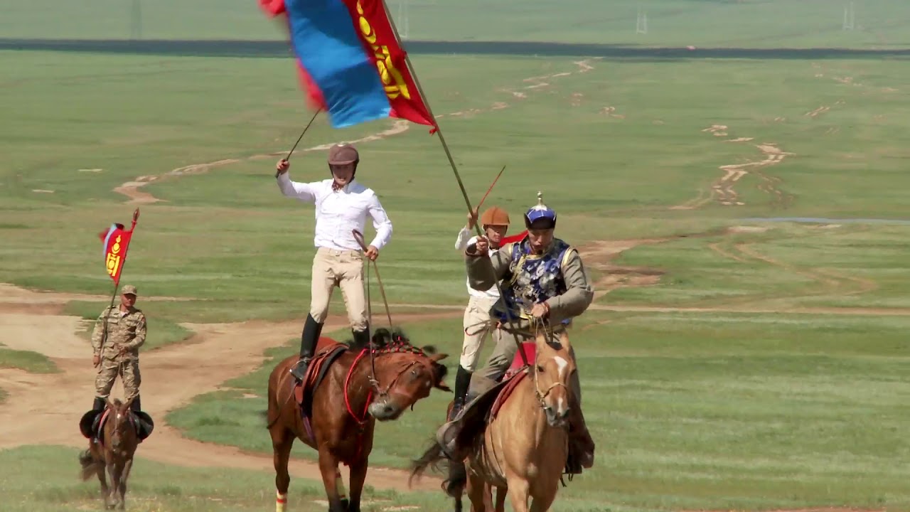 mongolia naadam horse racing