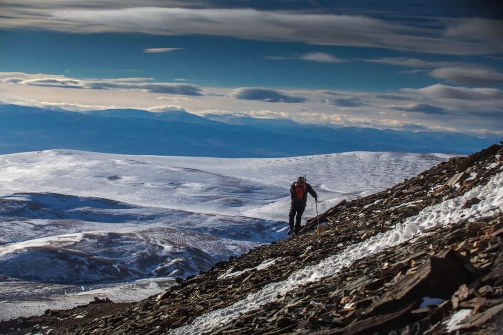 Mountain Climbing Risks: Exploring the Challenges and Safety Measures