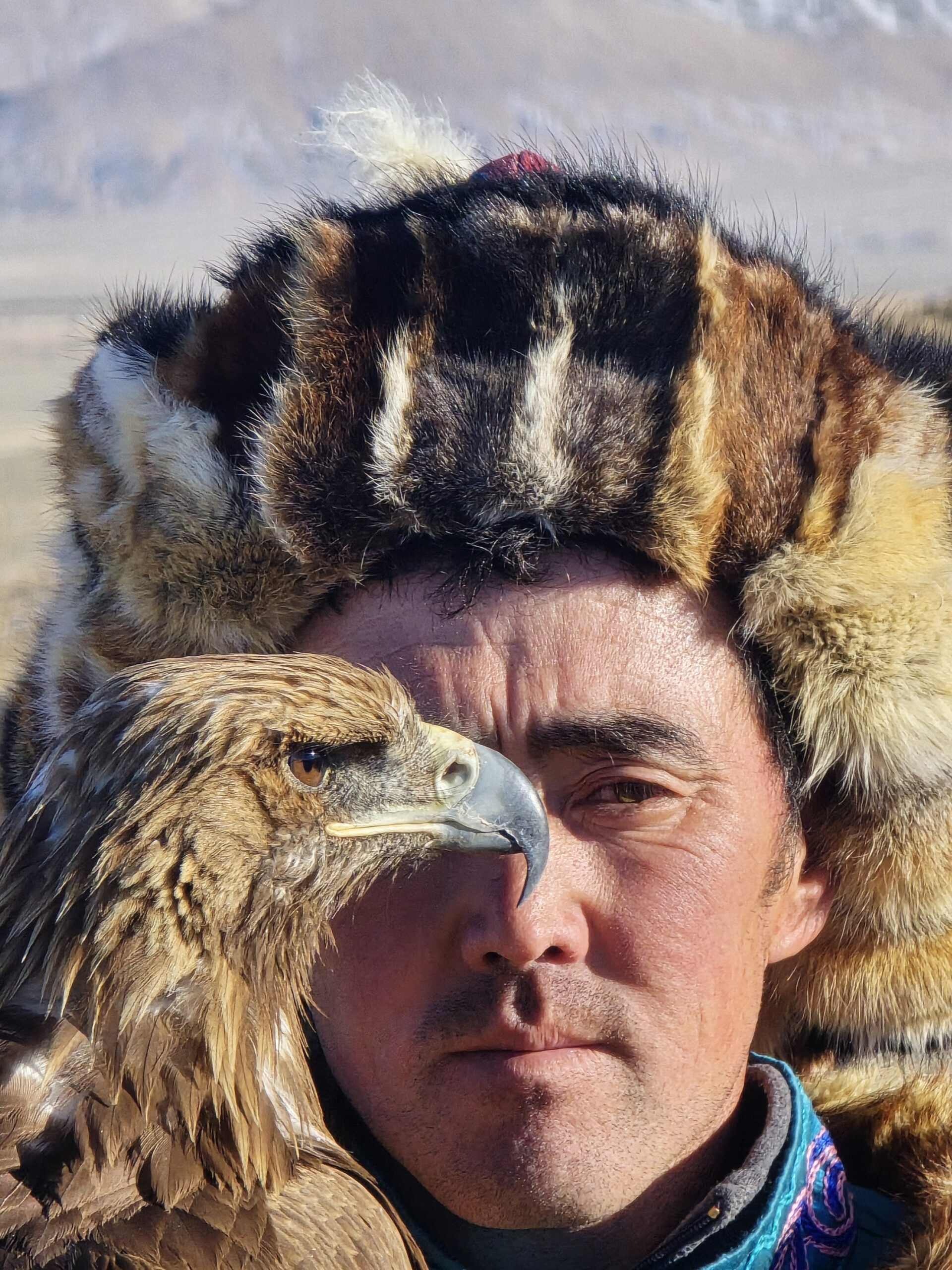 Eagle hunters in Altai scaled